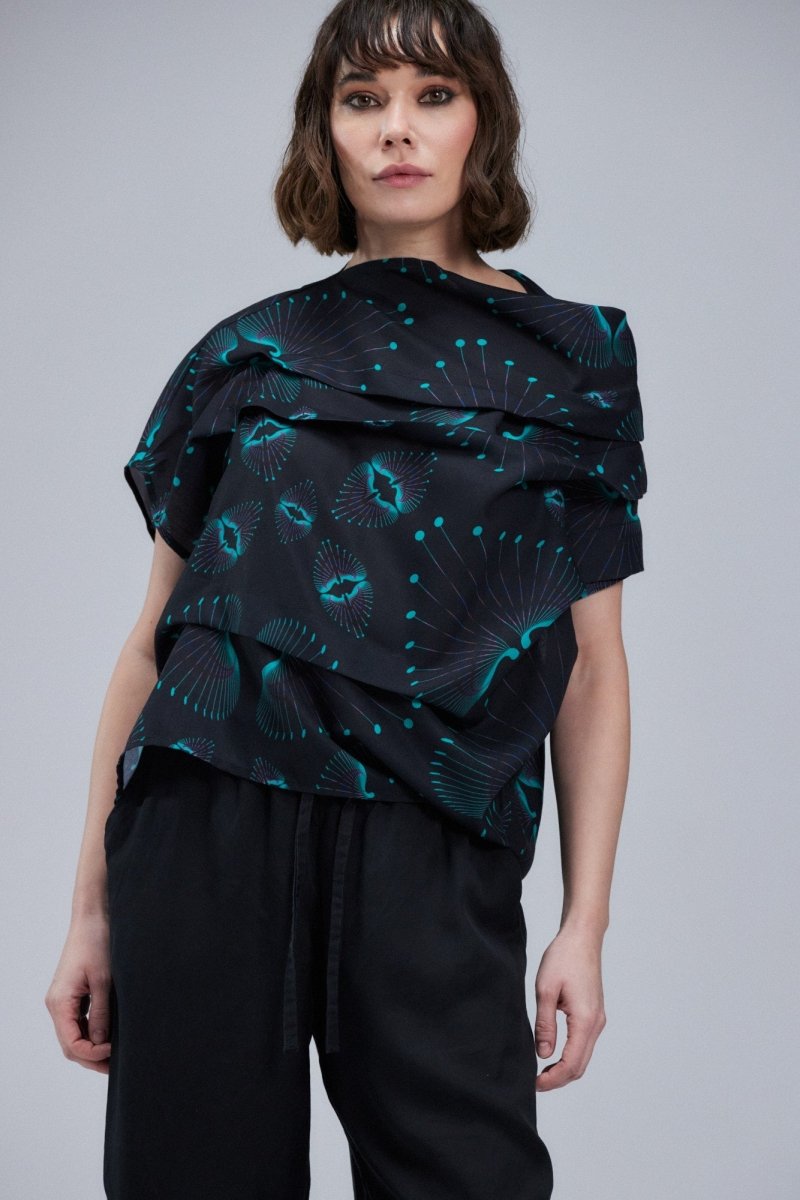 Blouse Overlaps Smoczyce