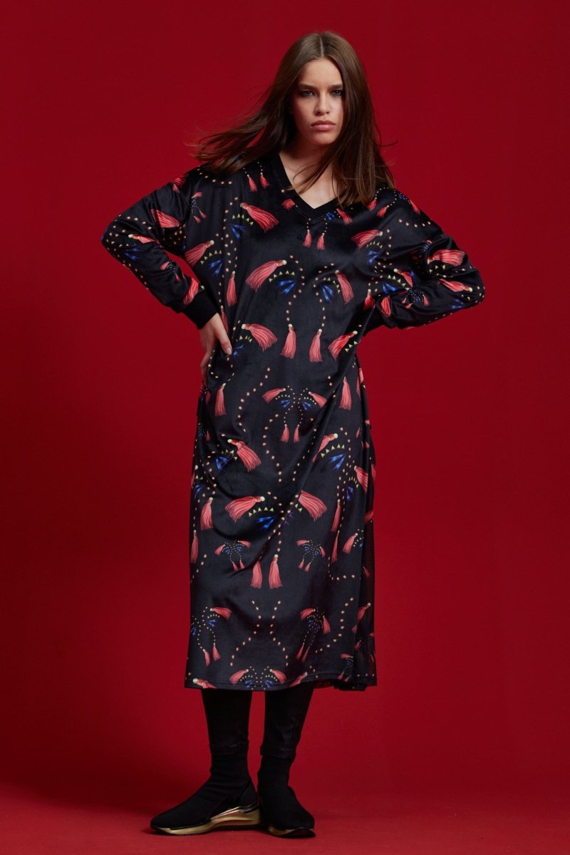 Kleid mit Herzausschnitt
