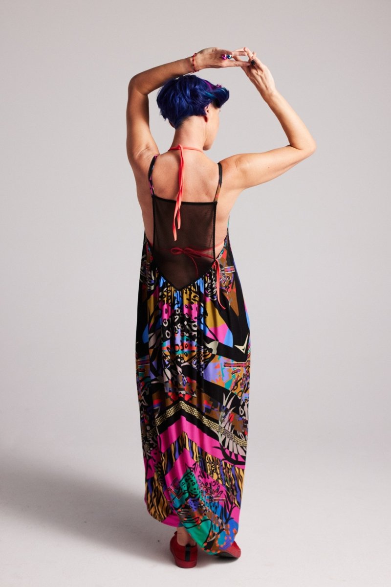 Langes Zulu-Kleid