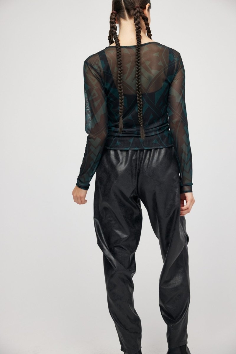 Camiseta de manga larga verde maorí