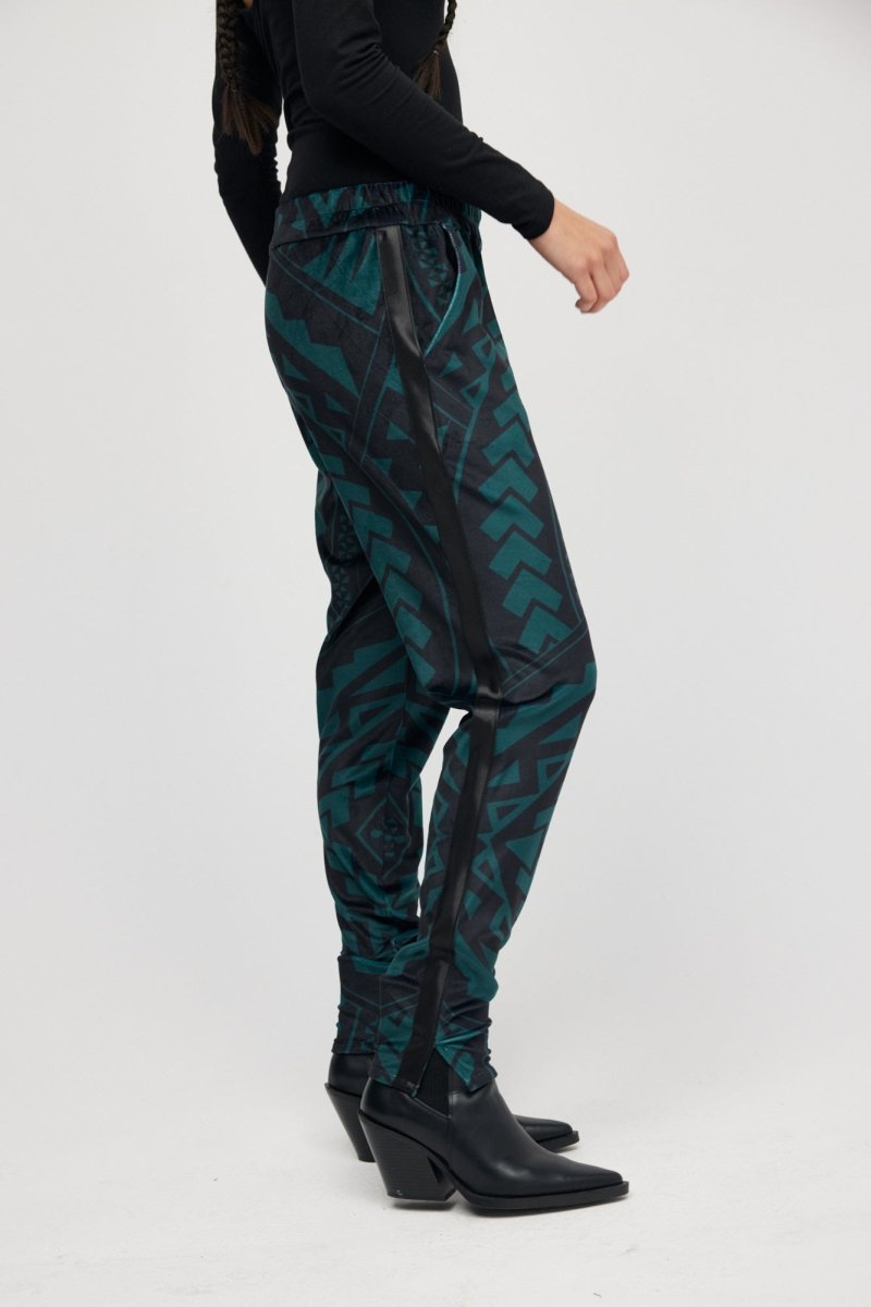 Pantalones Green Maori