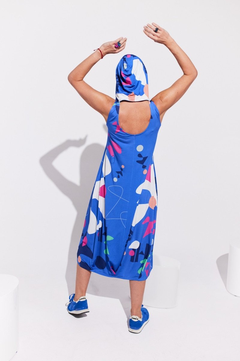 Robe à capuche bleue